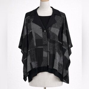 LYNN RITCHIE SILVER WOMENS GRAY BLACK PONCHO WITH BUTTON CLOSURE SIZE M/L